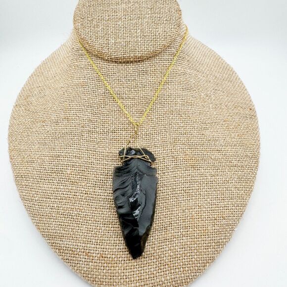 Wire Wrapped Vintage Obsidian Arrowhead Necklace – Handmade Boho Tribal Pendant - Picture 7 of 9